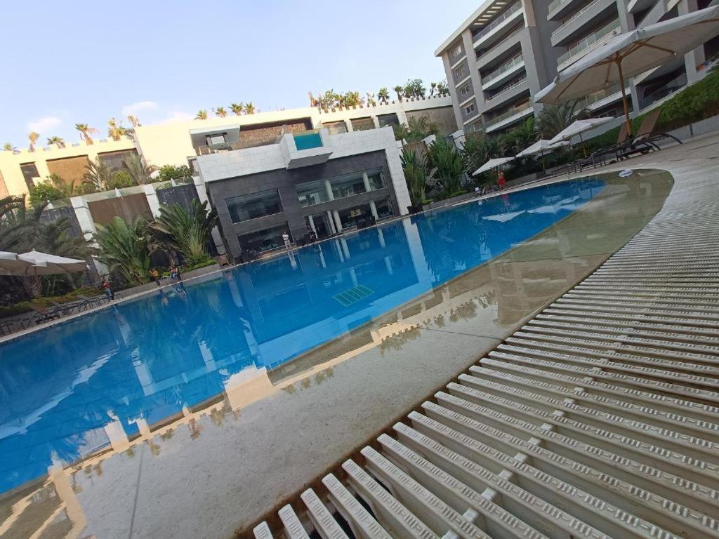 Parkside Boutique 3 Bbr Serviced Apartment - Ocean Blue - Near Airport Каир Экстерьер фото